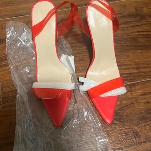 Red point open toe heels